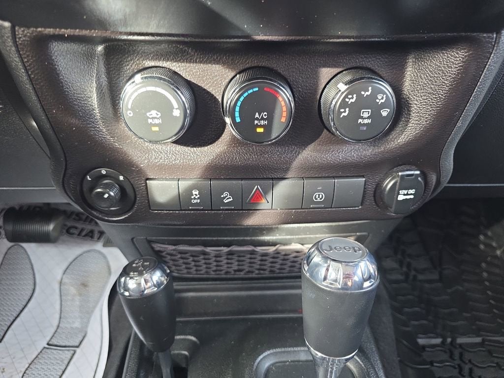 2018 Jeep Wrangler JK Unlimited Sahara