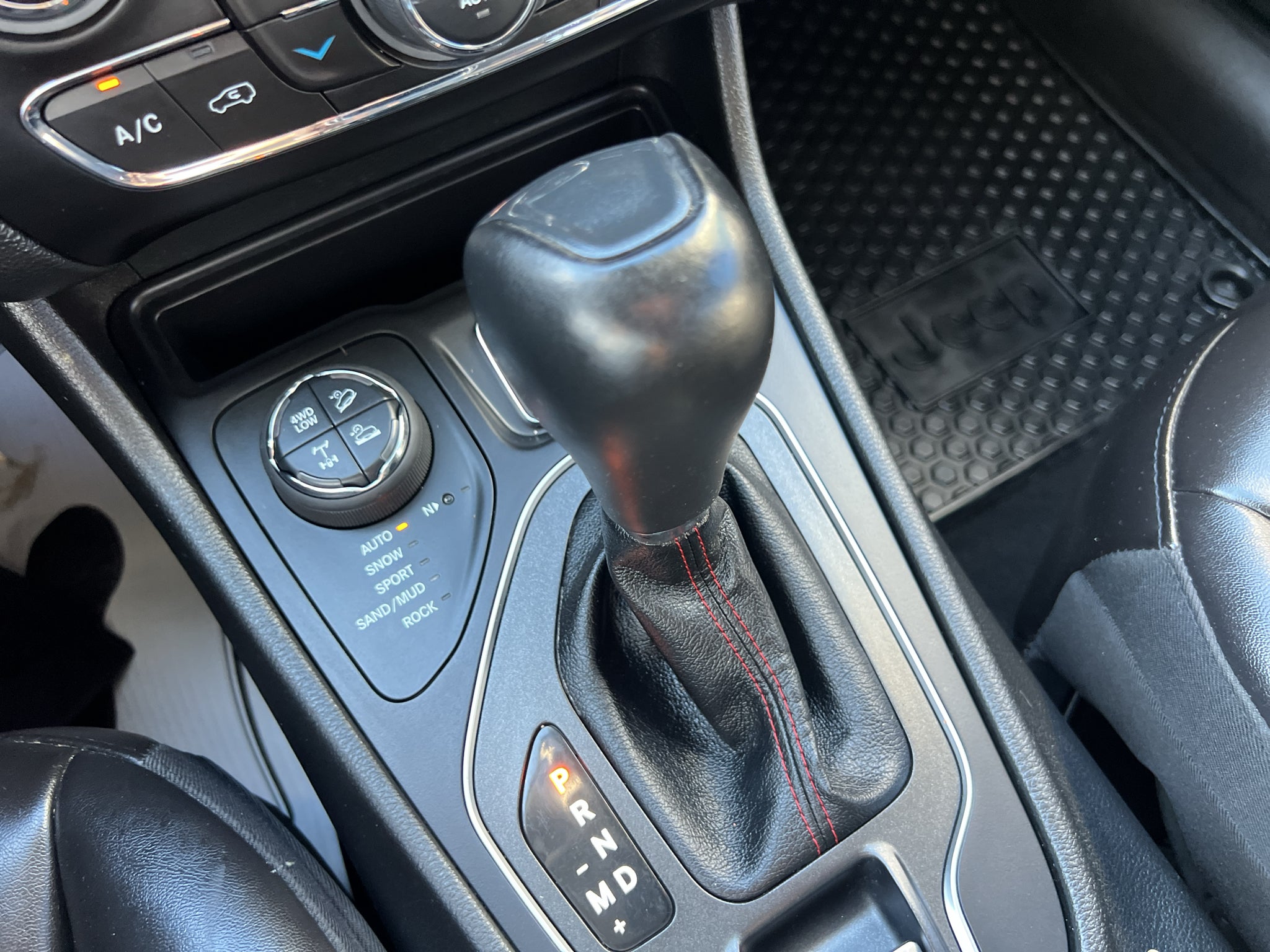 2021 Jeep Cherokee Trailhawk