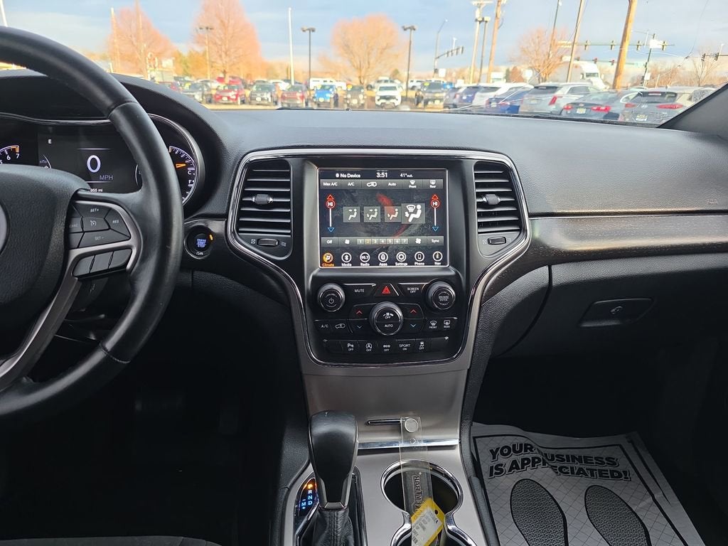 2018 Jeep Grand Cherokee Laredo E