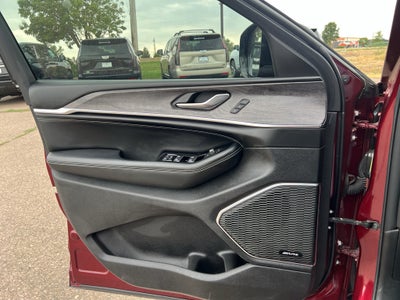 2024 Jeep Grand Cherokee Overland