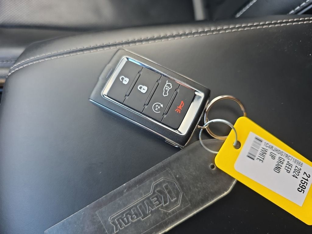 2024 Jeep Grand Cherokee Overland