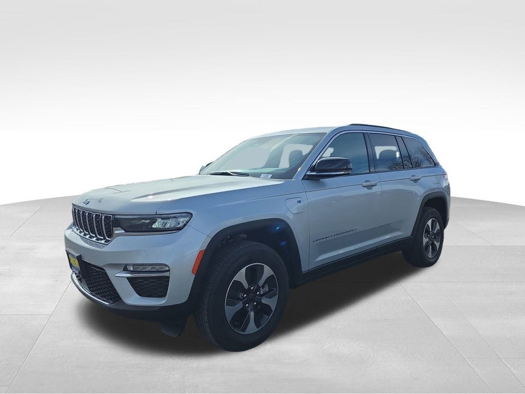 2025 Jeep Grand Cherokee 4xe Base