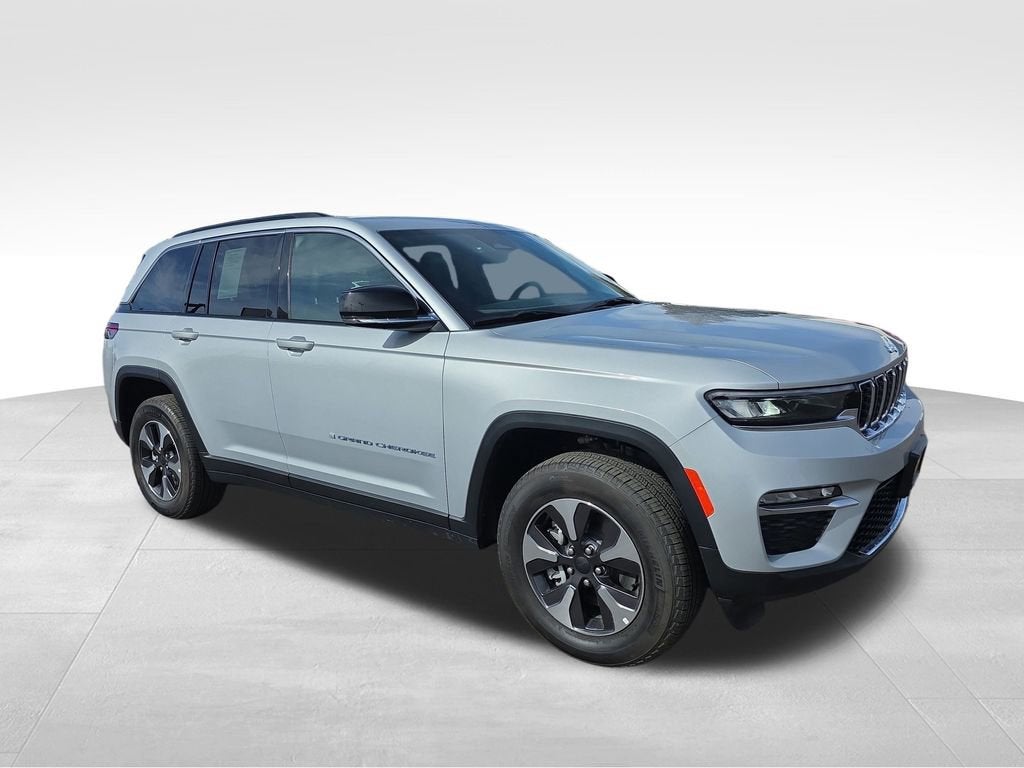 2025 Jeep Grand Cherokee 4xe Base