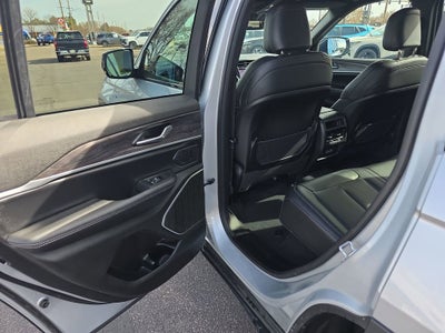 2025 Jeep Grand Cherokee 4xe Base