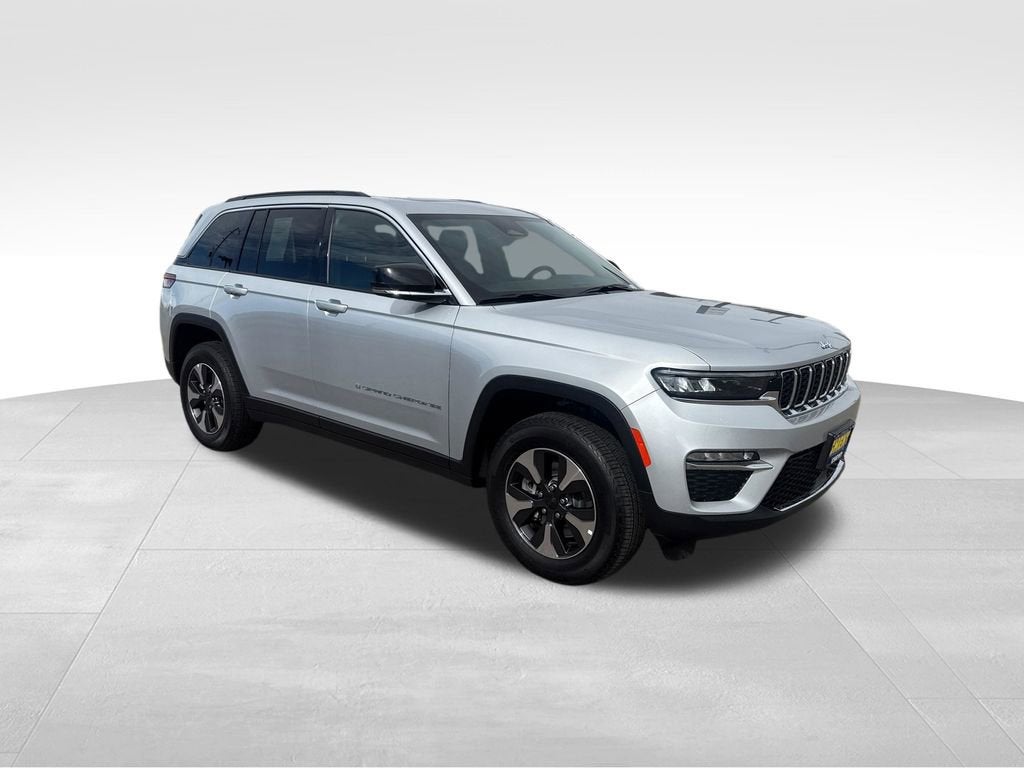 2025 Jeep Grand Cherokee 4xe Base