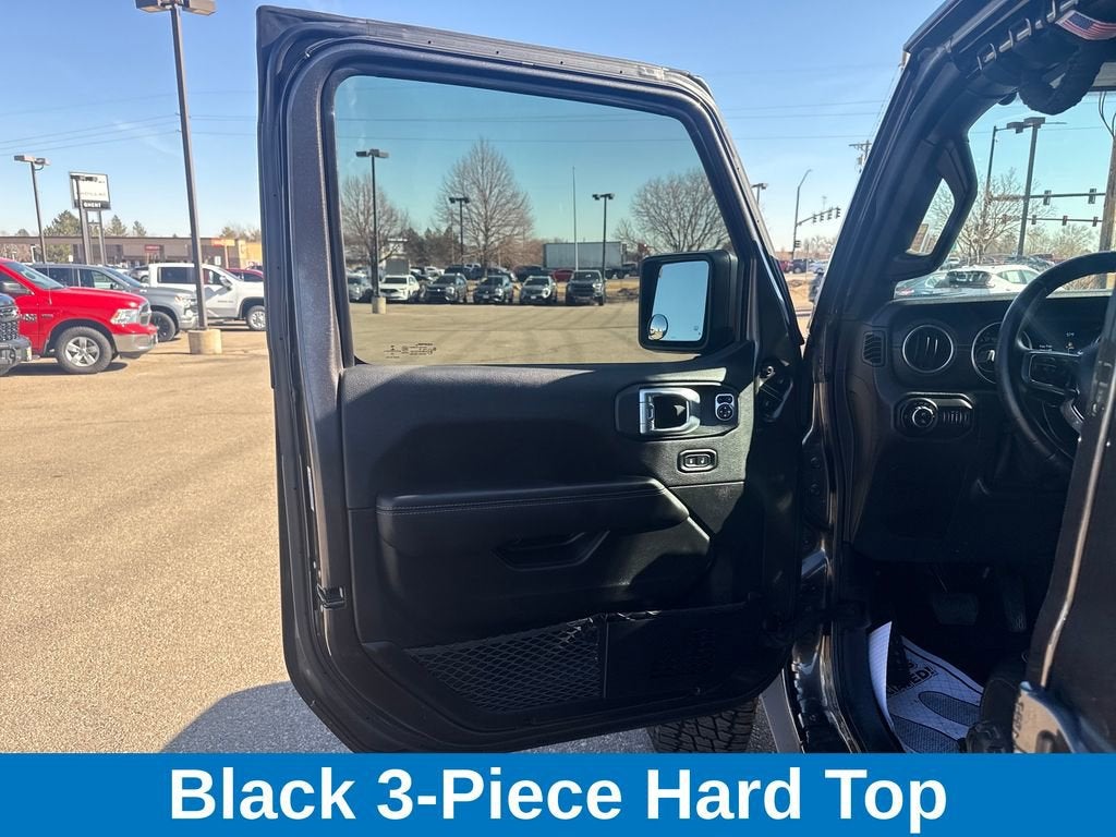 2021 Jeep Gladiator Overland