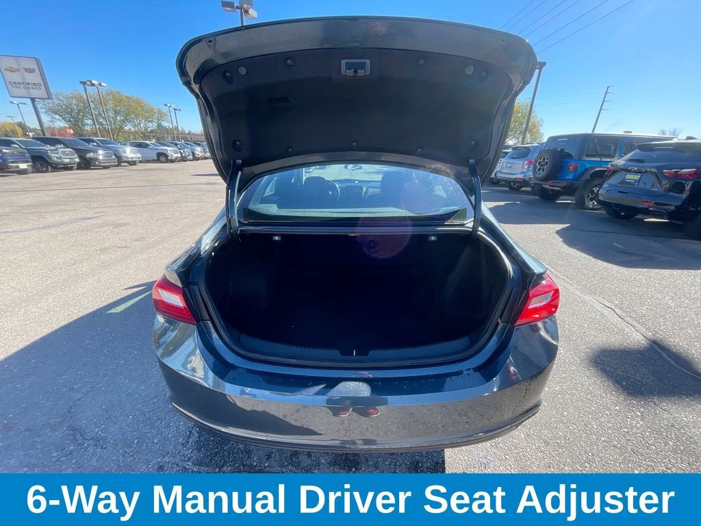 2020 Chevrolet Malibu LS