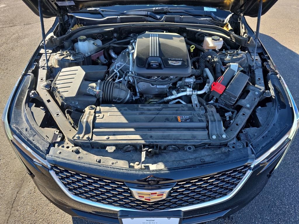 2023 Cadillac CT4 Luxury