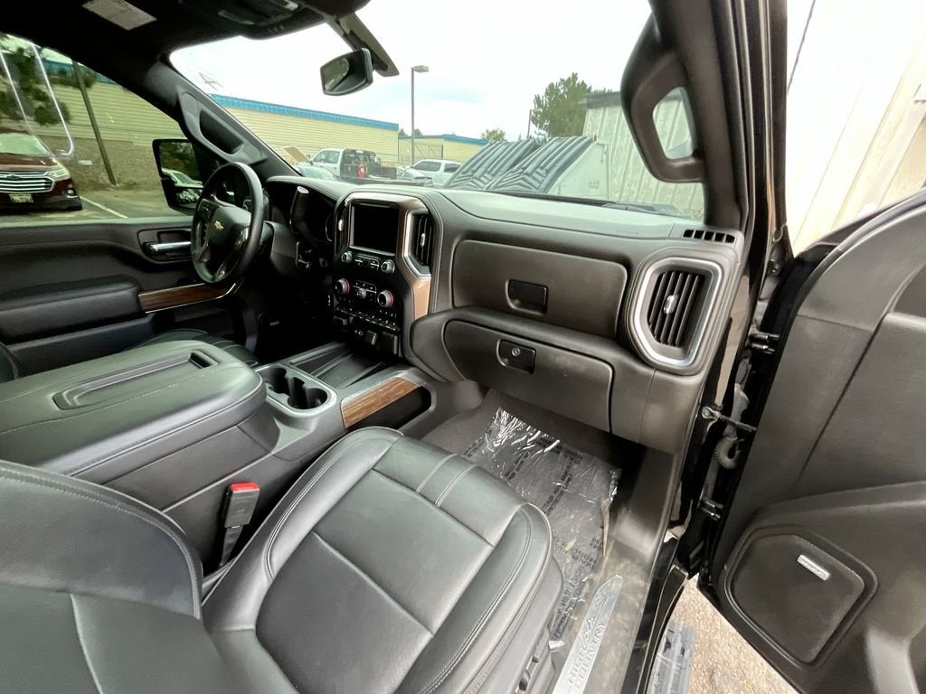 2022 Chevrolet Silverado 3500 HD High Country