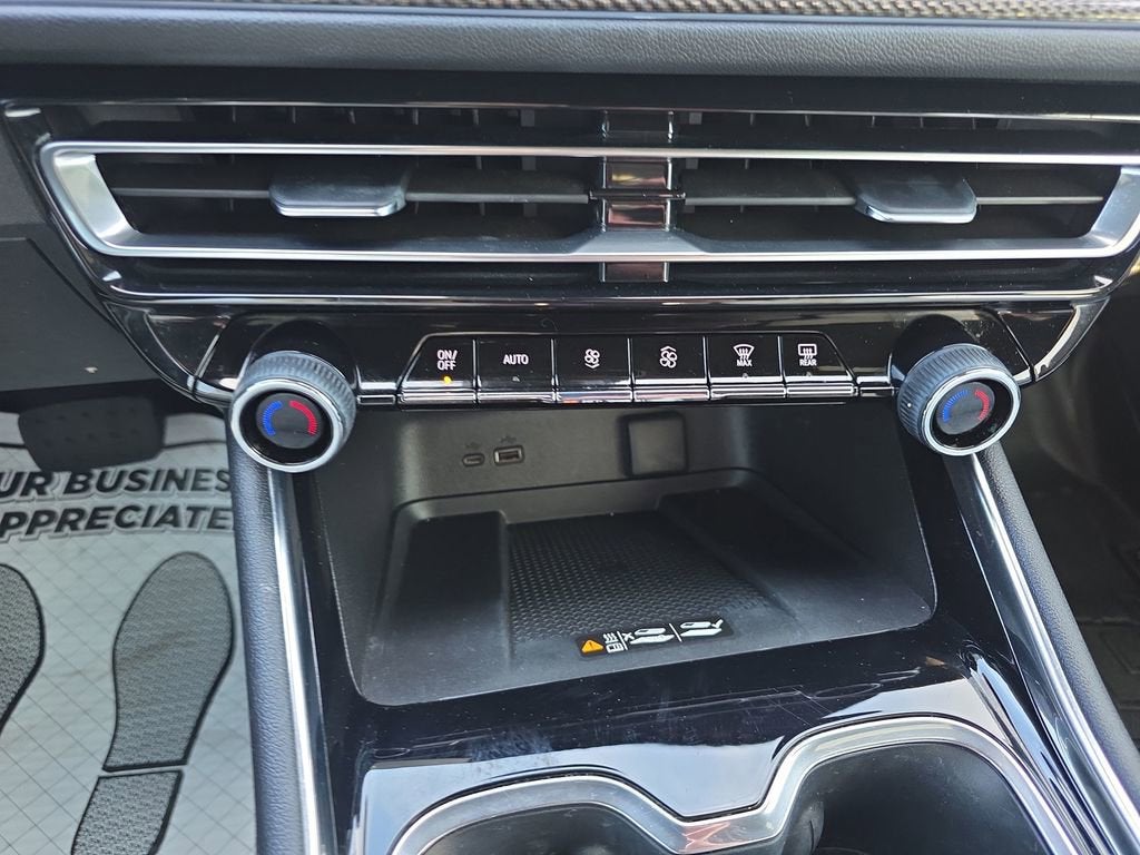 2025 Chevrolet Traverse High Country