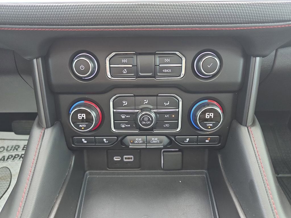 2021 Chevrolet Tahoe RST