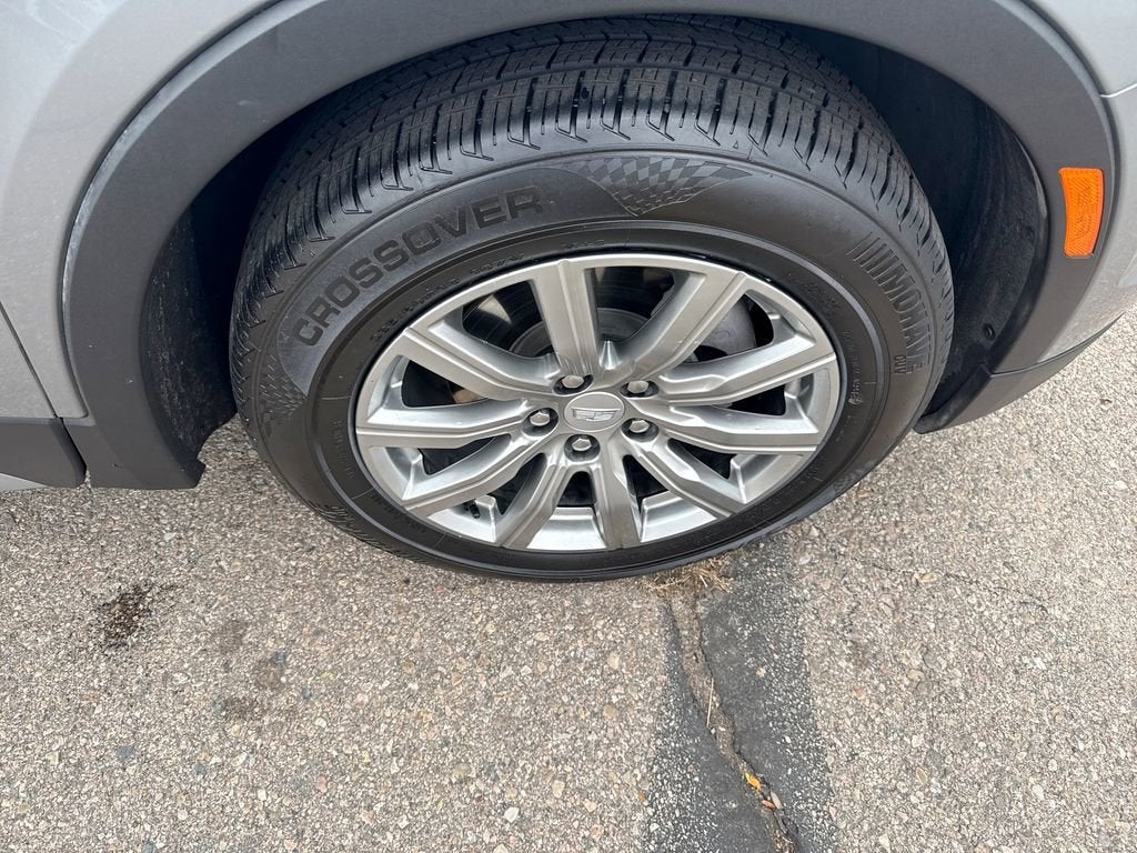 2023 Cadillac XT4 Premium Luxury