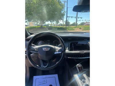 2020 Cadillac XT4 AWD Premium Luxury