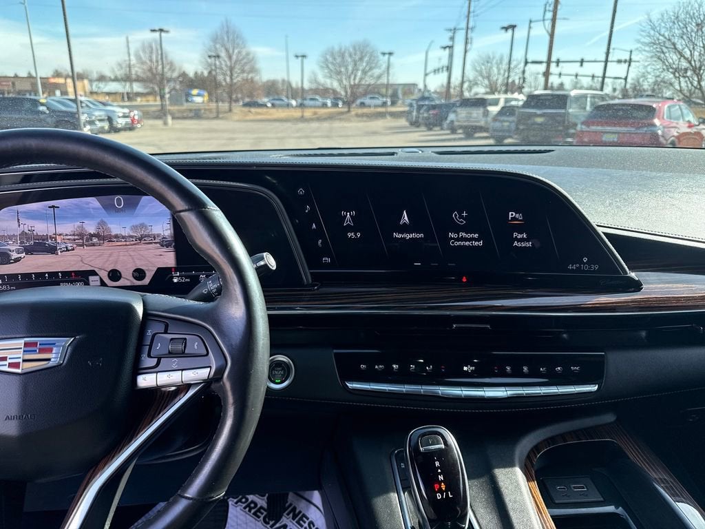 2021 Cadillac Escalade ESV Luxury