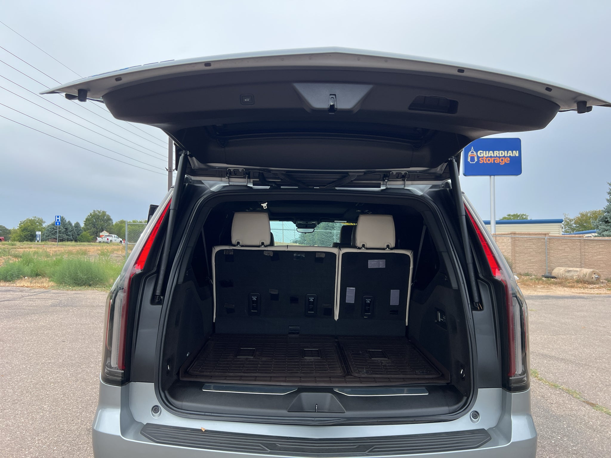 2024 Cadillac Escalade ESV Sport