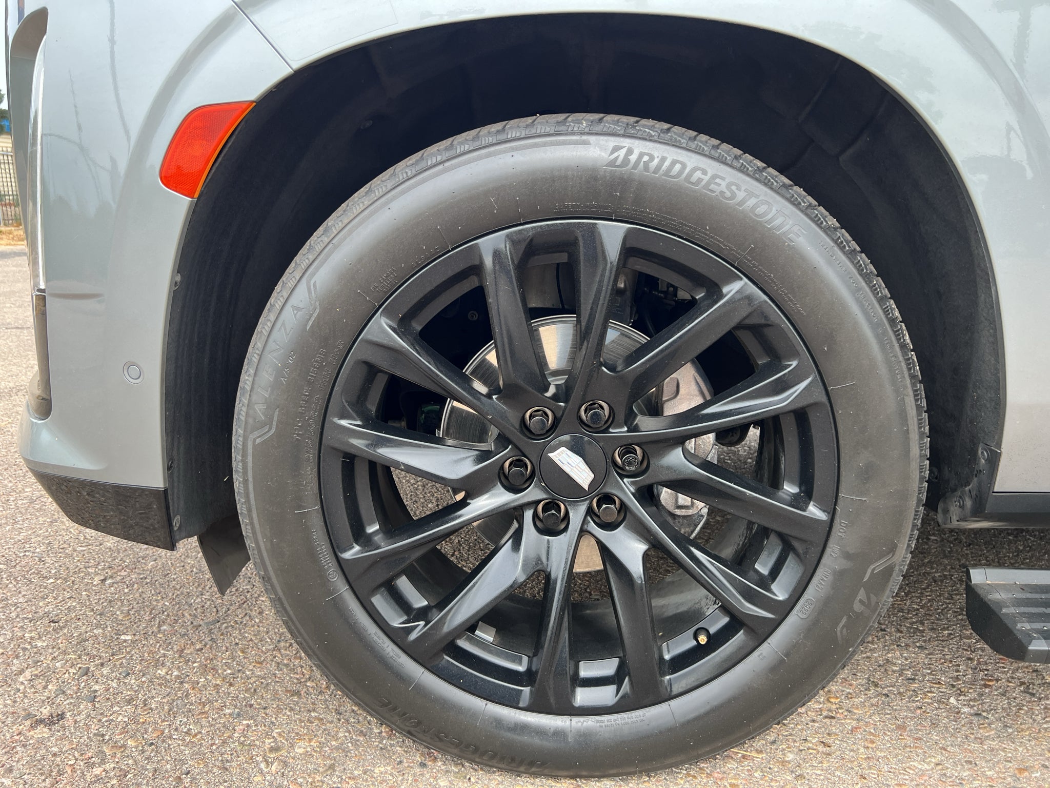 2024 Cadillac Escalade ESV Sport