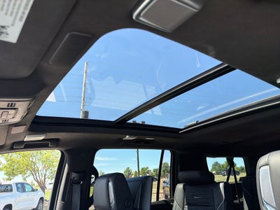 2024 Cadillac Escalade ESV Sport Platinum