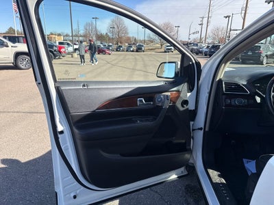 2012 Lincoln MKX Base