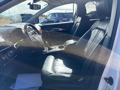 2012 Lincoln MKX Base