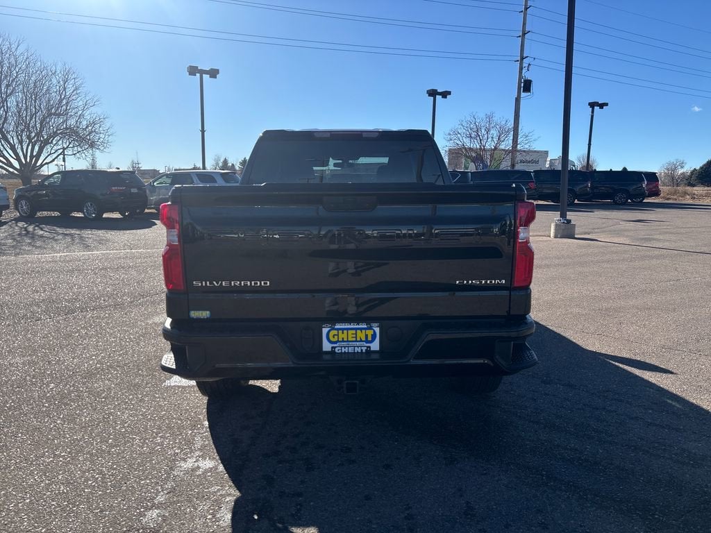 2021 Chevrolet Silverado 1500 Custom