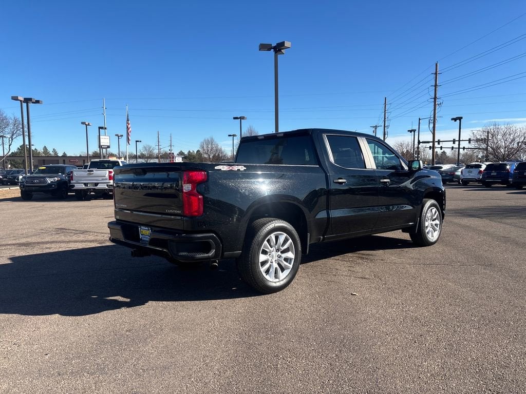 2021 Chevrolet Silverado 1500 Custom