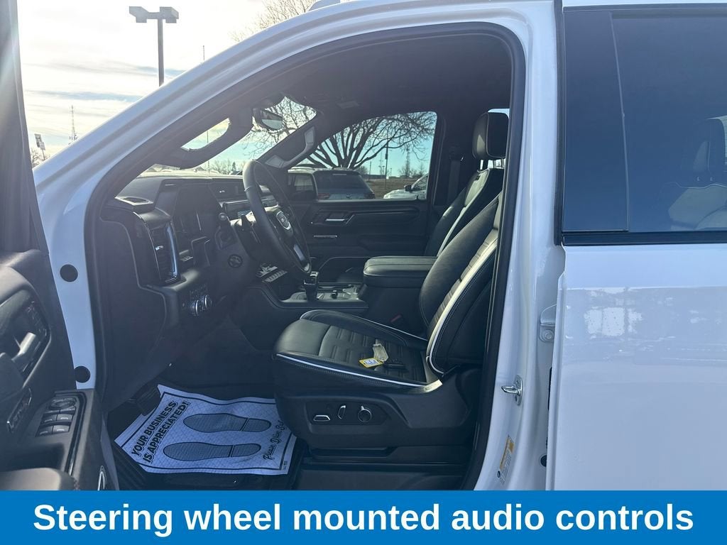 2025 GMC Sierra 1500 AT4X