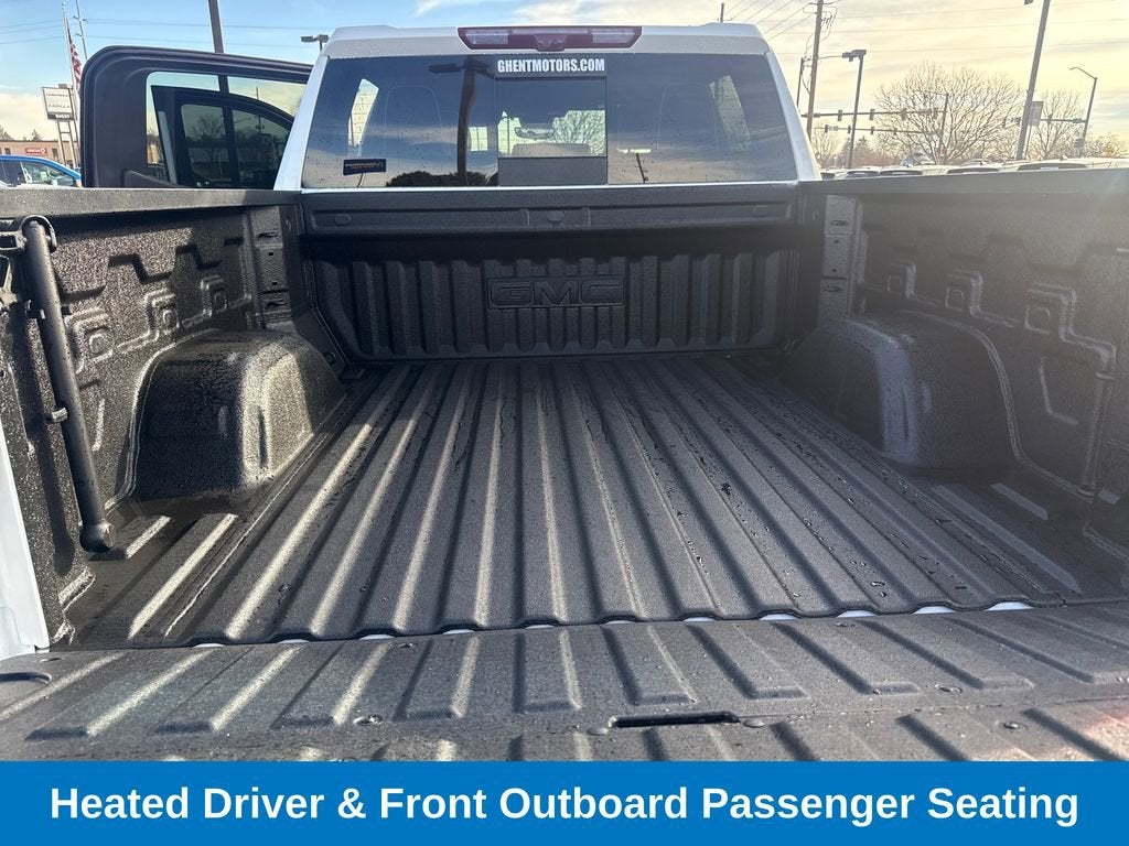 2025 GMC Sierra 1500 AT4X