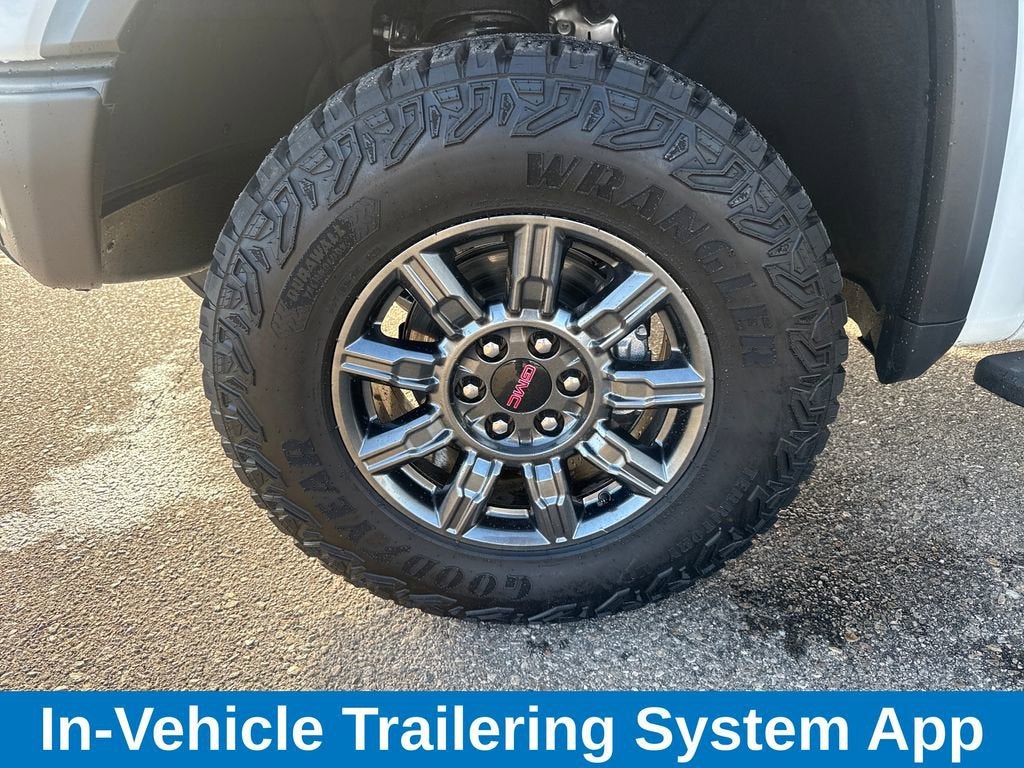 2025 GMC Sierra 1500 AT4X