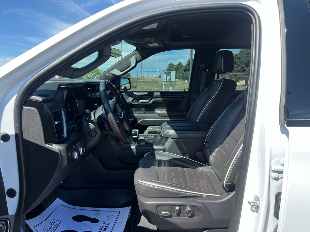 2023 GMC Sierra 1500 AT4X
