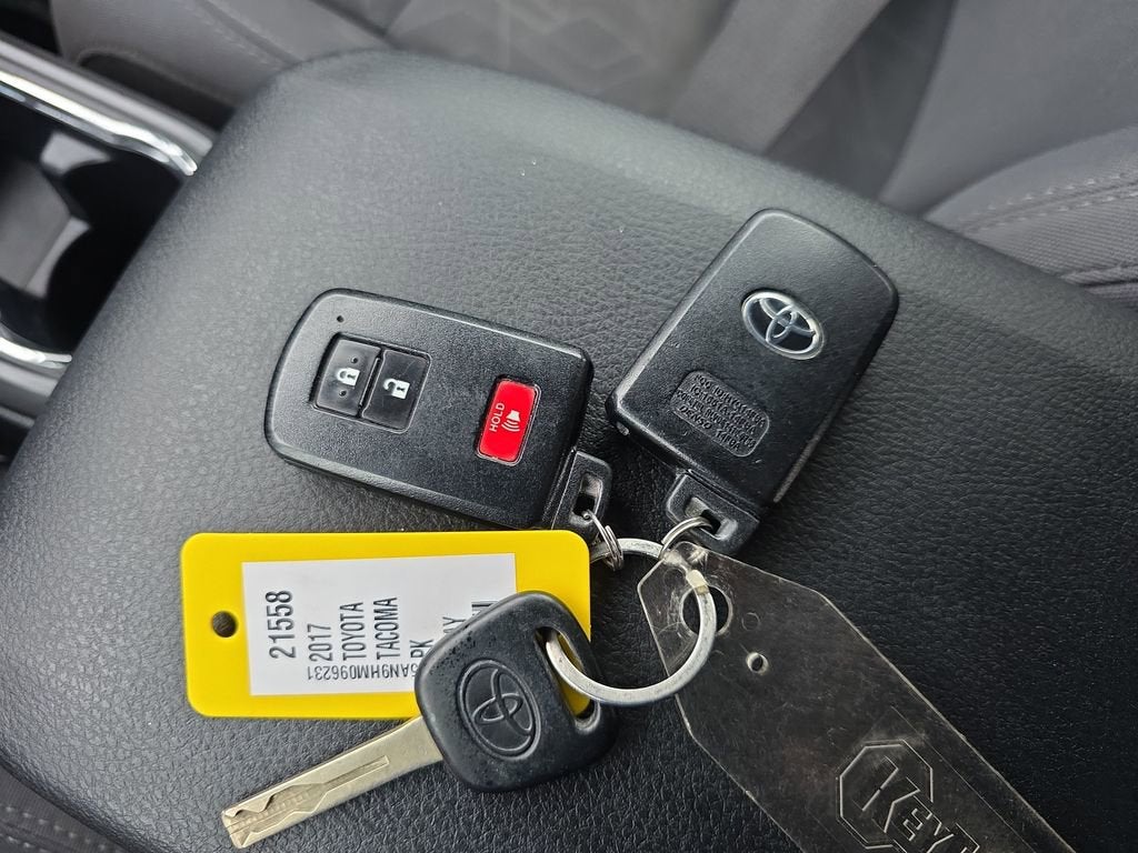 2017 Toyota Tacoma SR5