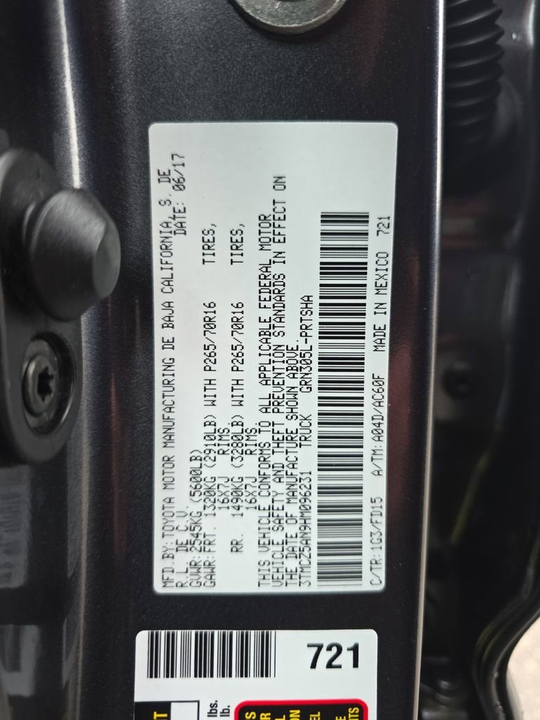 2017 Toyota Tacoma SR5