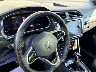 2022 Volkswagen Tiguan SE R-Line Black