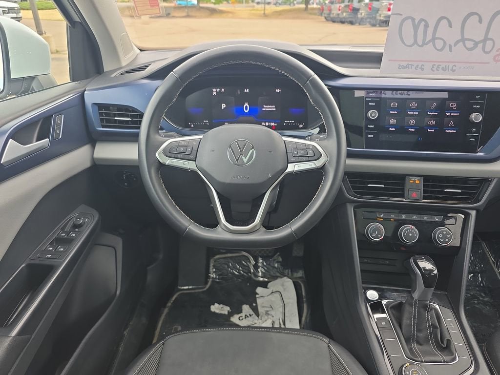 2023 Volkswagen Taos SE