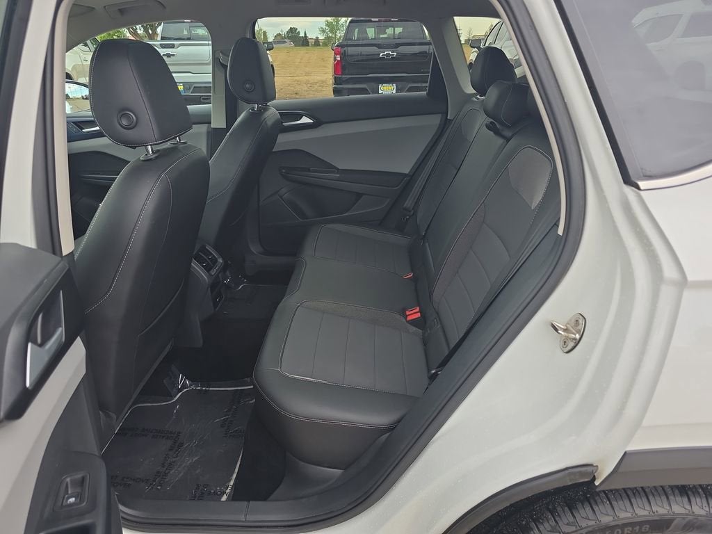 2023 Volkswagen Taos SE
