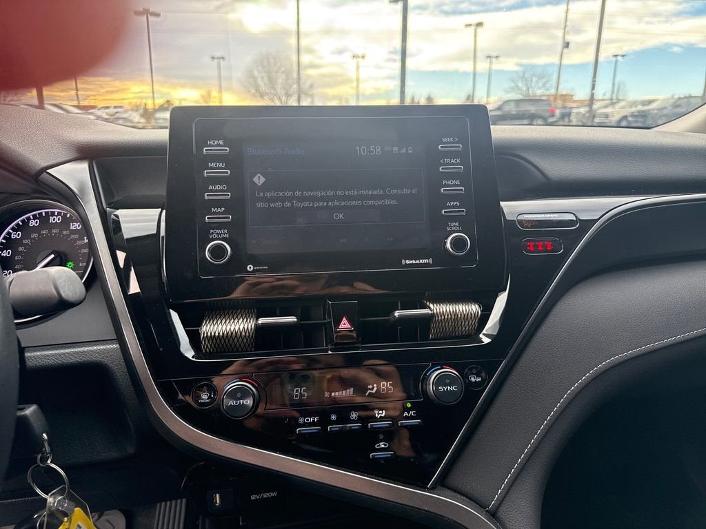 2024 Toyota Camry SE