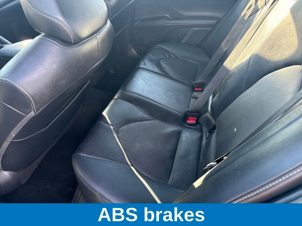 2020 Toyota Camry XSE