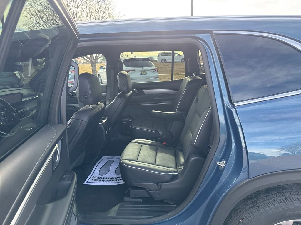 2025 Buick Enclave Preferred