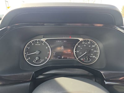 2024 Nissan Pathfinder SV