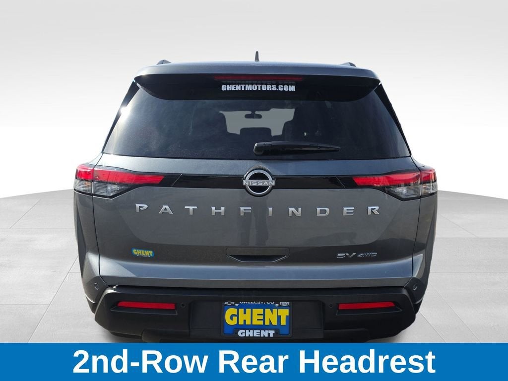 2024 Nissan Pathfinder SV