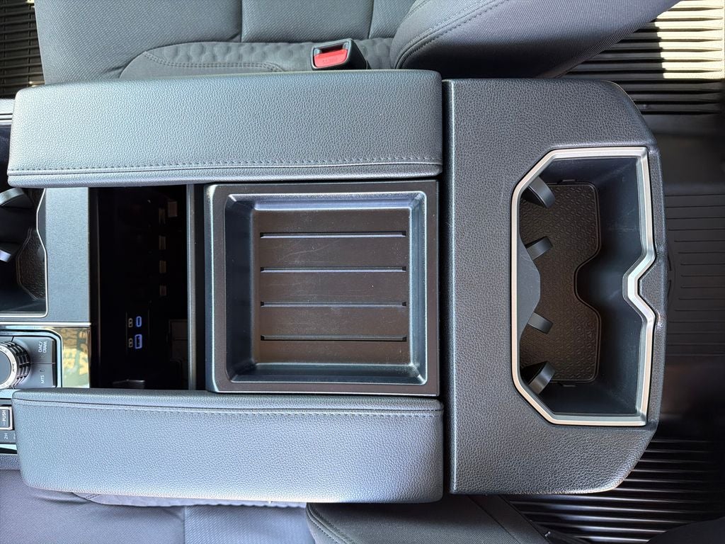 2024 Toyota Tundra 4WD SR5