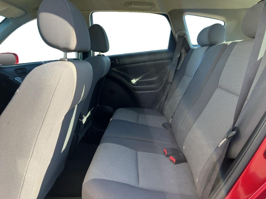 2008 Pontiac Vibe Base