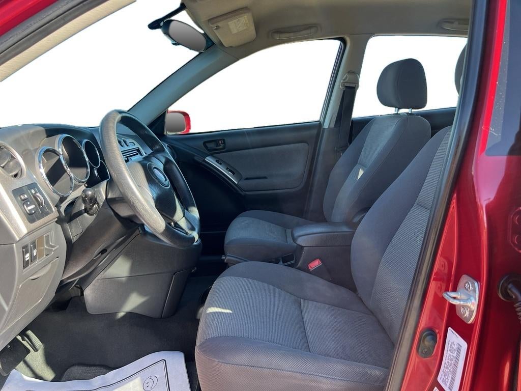 2008 Pontiac Vibe Base