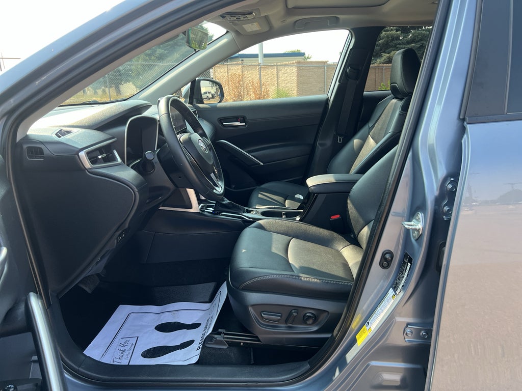 2023 Toyota Corolla Cross XLE