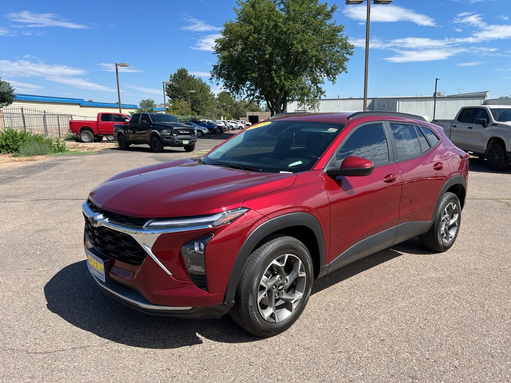 2025 Chevrolet Trax LT