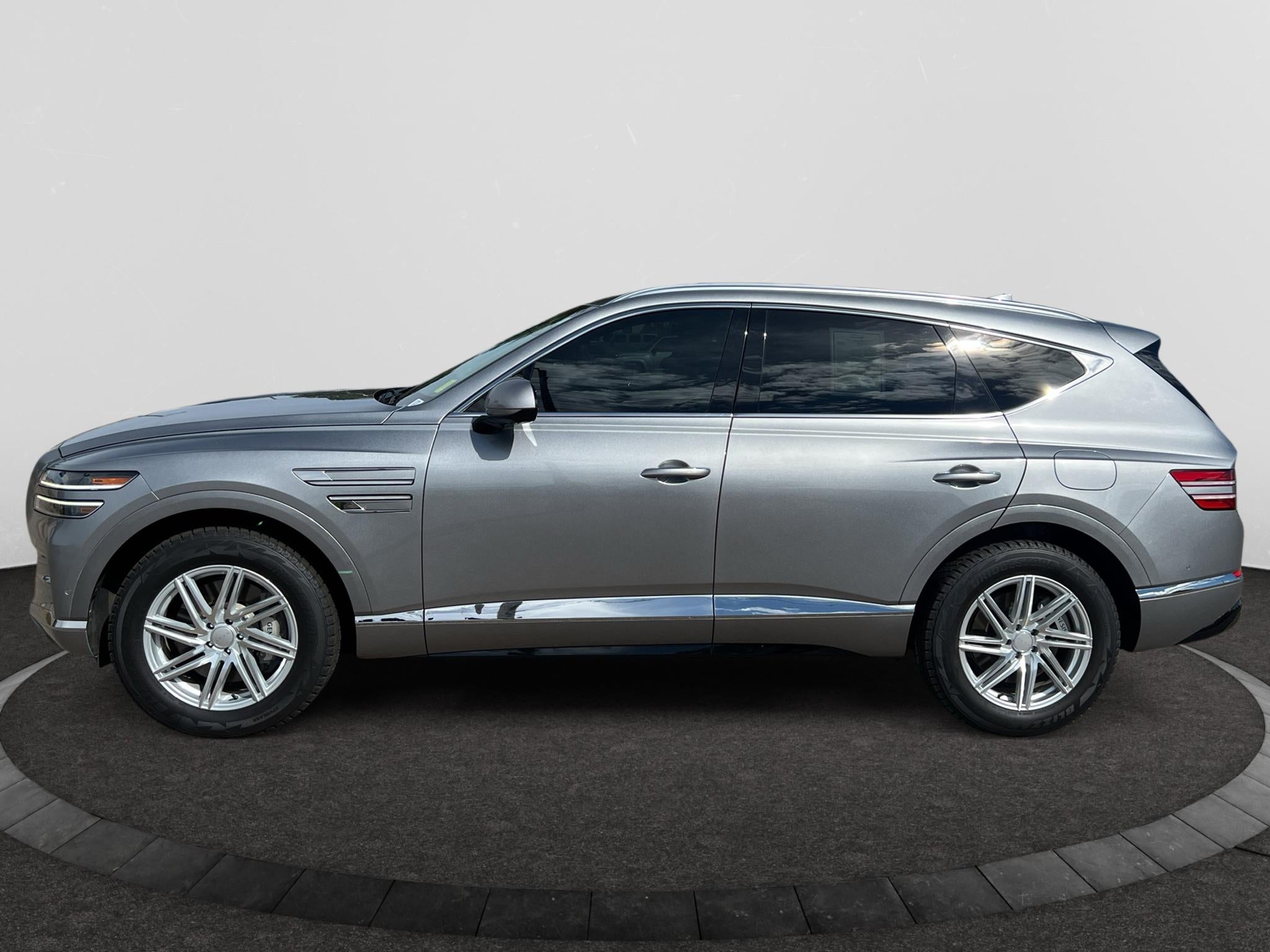 2024 GENESIS GV80 Standard